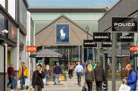 mcarthurglen Cheshire Oaks designer outlet